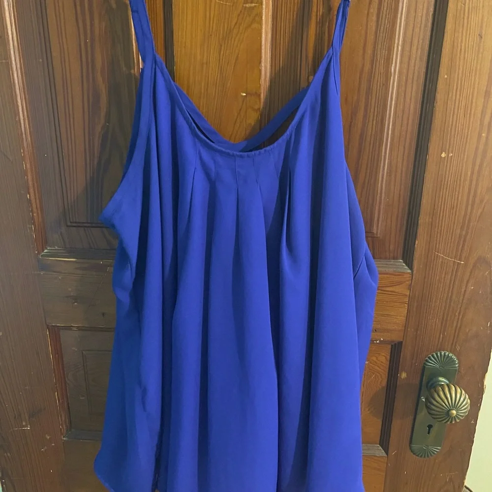 Torrid Tank - Picture 3 of 5
